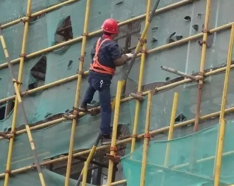 脚手架搭建做好安全防护措施