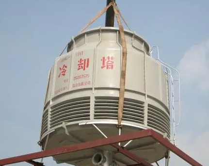 冷却塔吊装使用吊装带固定